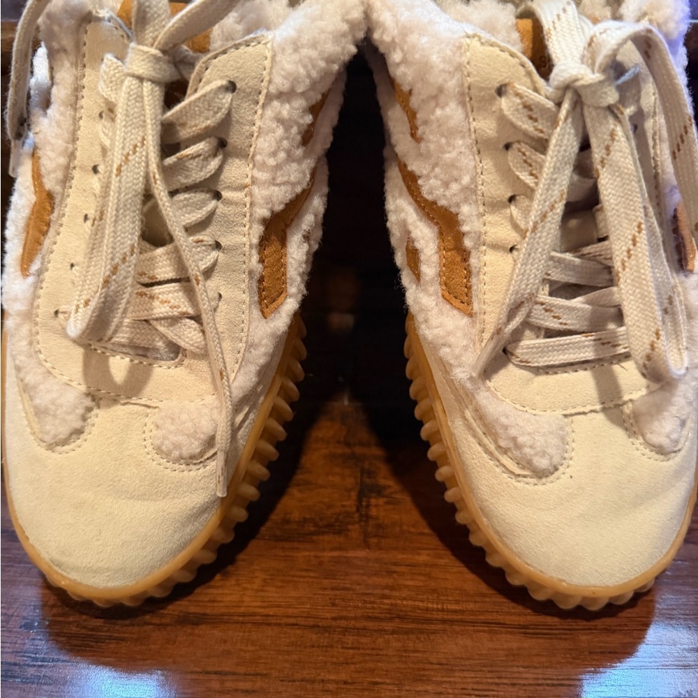 Franco Sarto Cream and Tan Athletic Shoes​​ - Picture 3 of 4